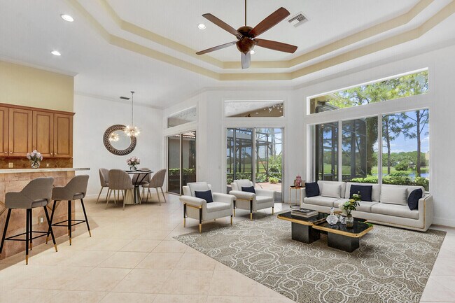 Building Photo - 9400 Briarcliff Trace