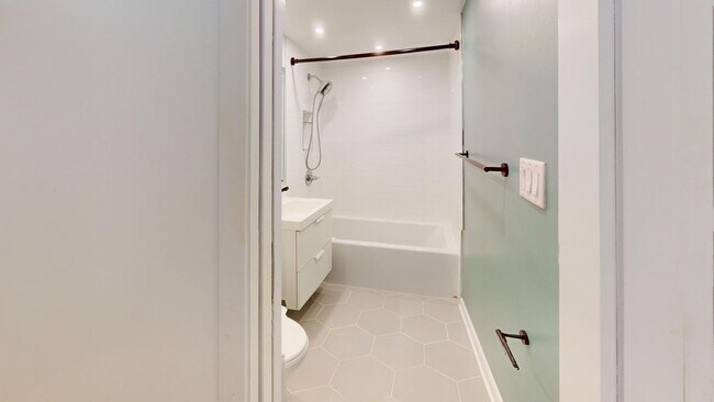 Building Photo - 240 M St SW