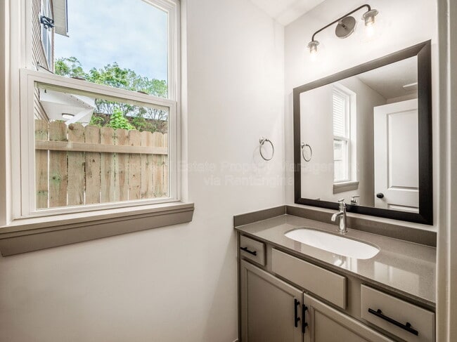 Building Photo - 166 Wisconsin Ave