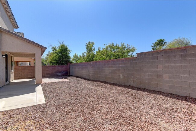 Building Photo - 10753 Pipers Cove Ln