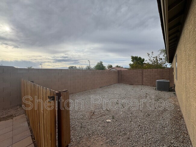 Building Photo - 25179 W Maldonado Dr