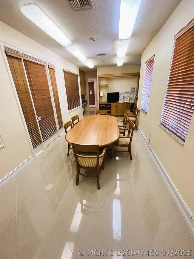 Building Photo - 11013 Legacy Ln