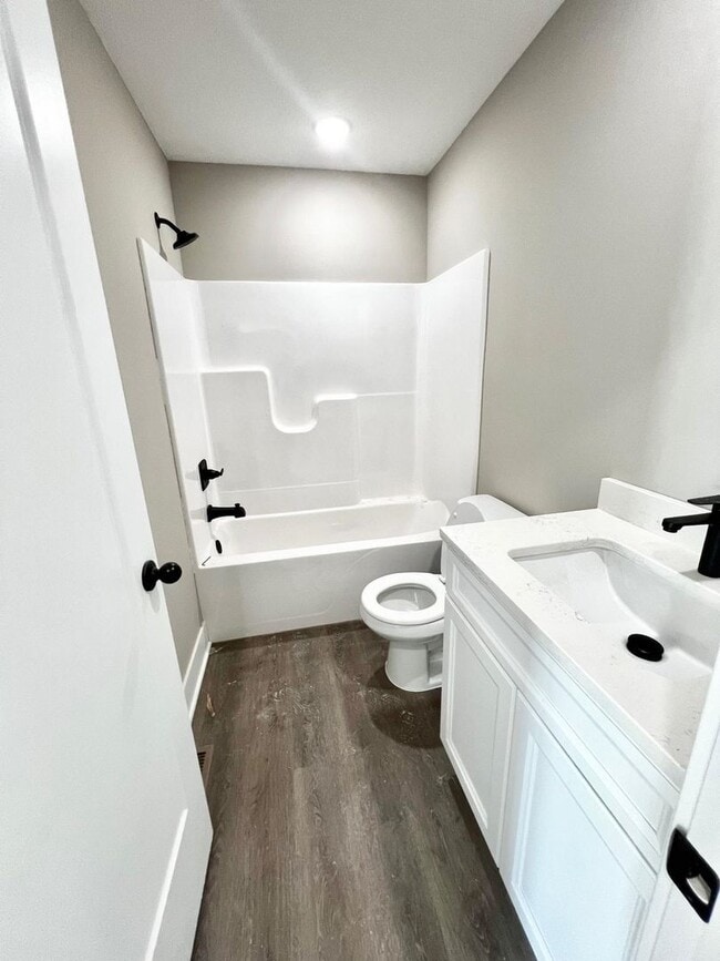Building Photo - 2267 S Chateau Ct