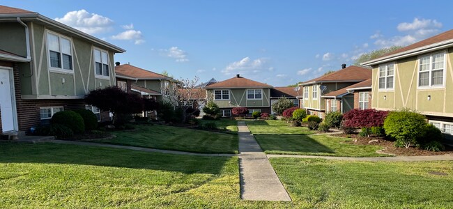 2810-2820 INDEPENDENCE ST - 2816 Independence St