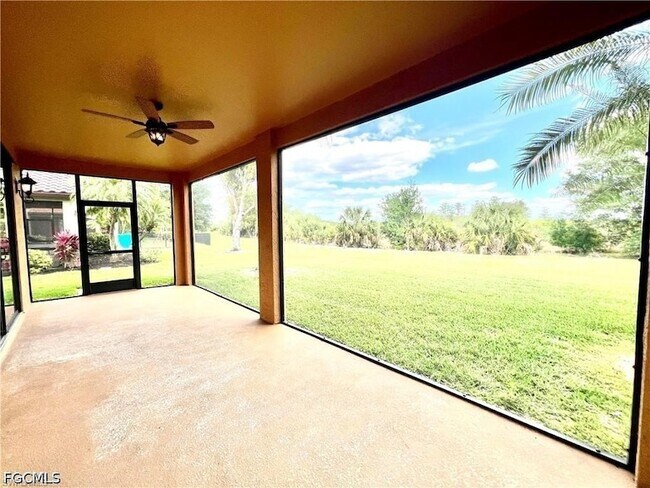 Building Photo - 12074 Country Day Cir