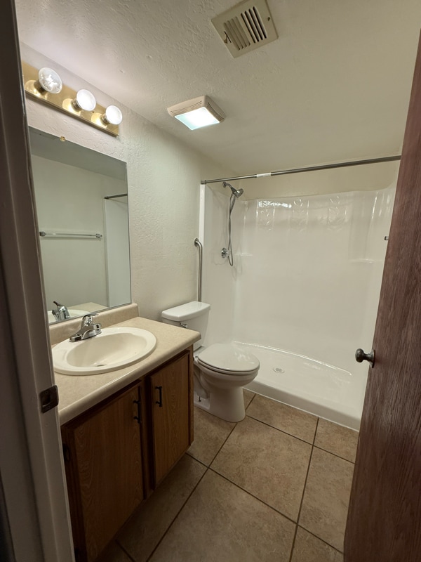 Building Photo - 12221 W Bell Rd