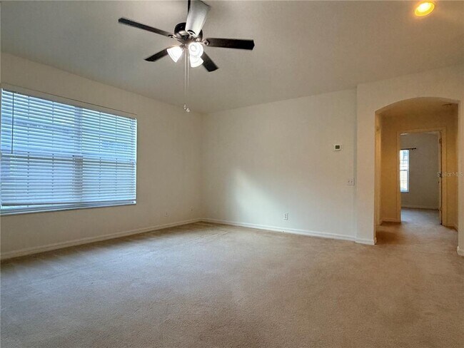 Building Photo - 4212 Bismarck Palm Dr