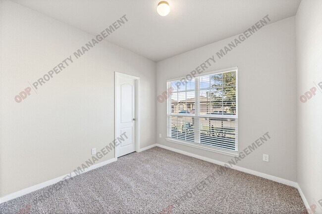 Building Photo - 7308 Lee Hall Loop