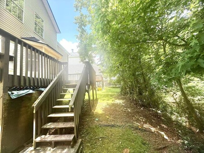 Building Photo - 2960 Old Victorian Dr