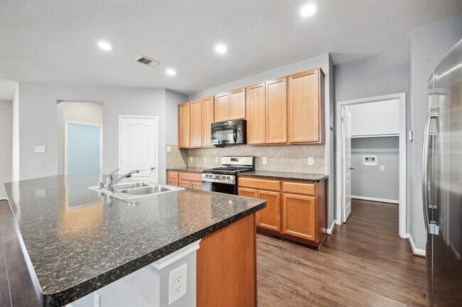 Building Photo - 22507 Bellwick Ridge Ln