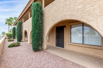 Building Photo - Prime Fountain Hills Location – 2 Bed, 1 Bath Condo Available Now!