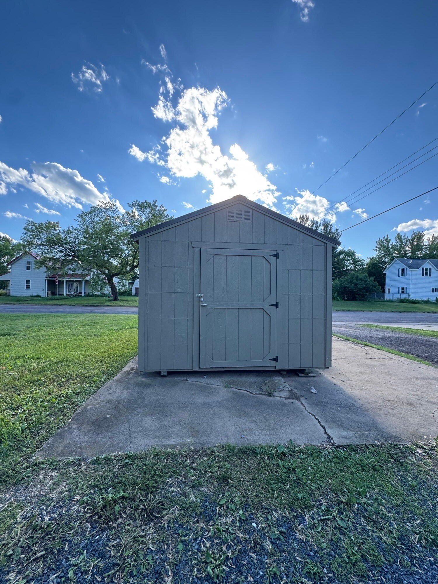 Building Photo - 1006 1/2 Therbrook St