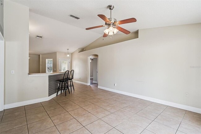 Building Photo - 103 N Sparkman Ave