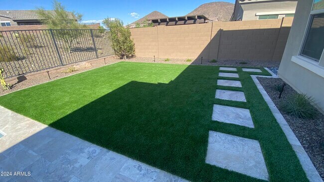 Building Photo - 13150 W Desert Frst Trl