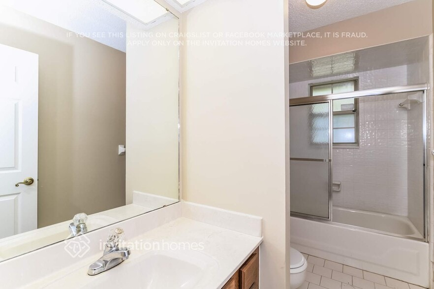 Building Photo - 5140 Harbor Point Cir