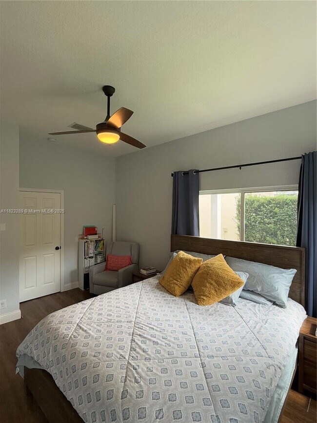 Building Photo - 4422 Foxtail Ln