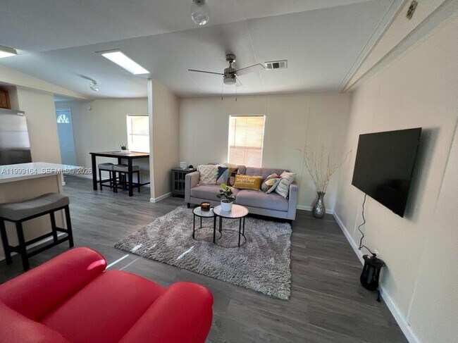 Building Photo - 35250 SW 177th Ct