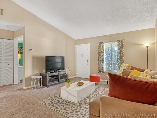 Building Photo - 6552 Chasewood Dr
