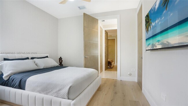 Building Photo - 3075 Mary St