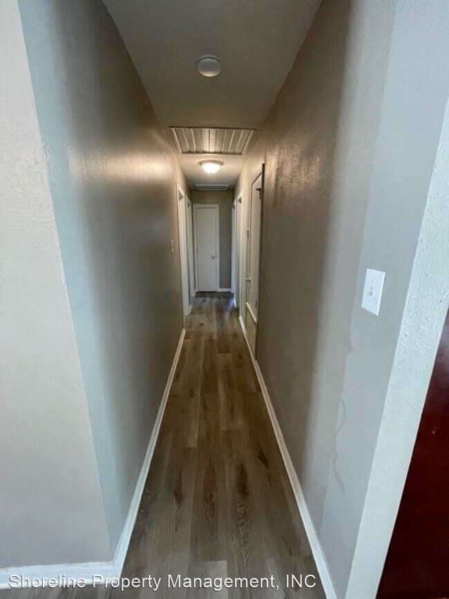 Building Photo - 4 br, 2.5 bath House - 6608 Lancaster Blvd.