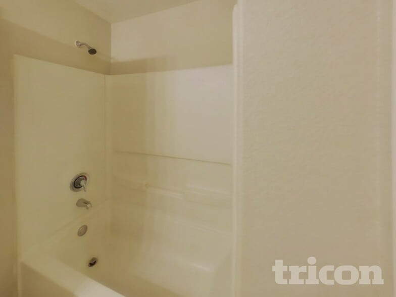 Building Photo - 5746 Butch Canyon