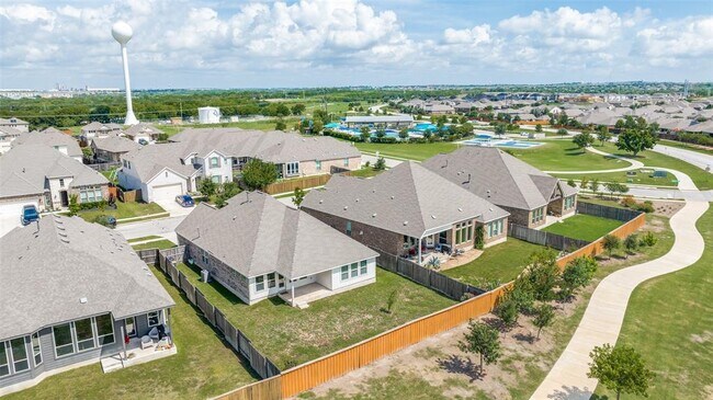 Building Photo - 874 Spinnaker Loop