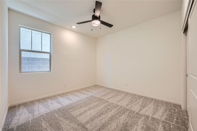 Building Photo - 599 Preston Oak Ln