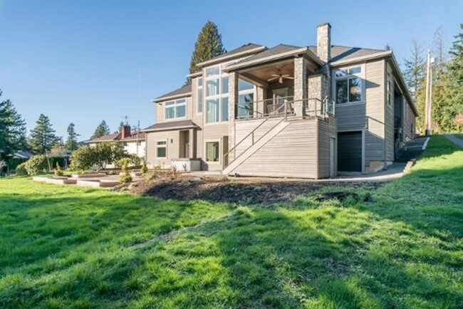 Building Photo - Masterfully Designed Custom Home in Cedar ...