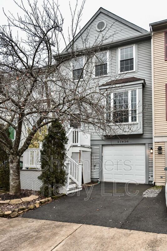 Building Photo - 21838 Goldstone Terrace