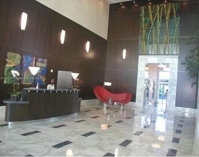 Building Photo - 185 SW 7th St