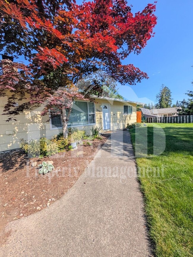 Building Photo - Comfortable Single-Story Rambler in Central Kitsap