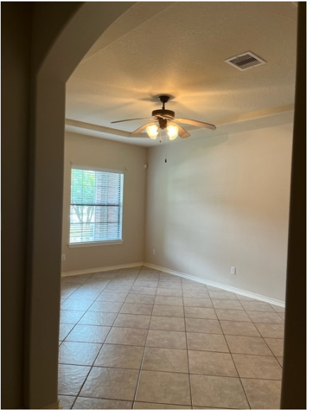 Building Photo - 2607 Appian Way