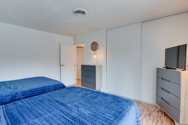 Building Photo - CUTE HOME IN 89169
