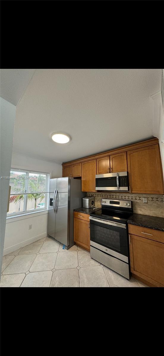 Building Photo - 154 Riviera Cir