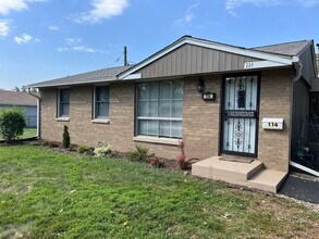 Building Photo - 114 S Willow Ln