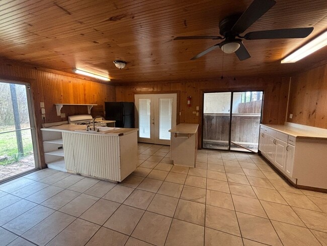 Building Photo - Near Cross Lake, Huge Lot (1/2 OFF 1ST MONTHS RENT)