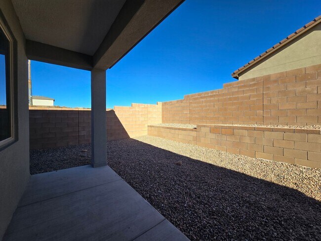 Building Photo - 3937 Soledad