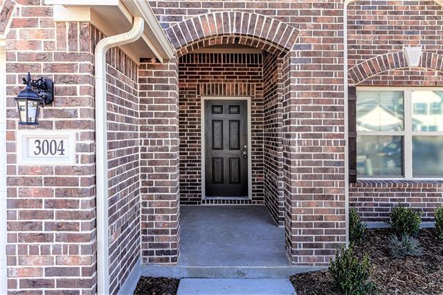 Building Photo - 3004 Teak Dr