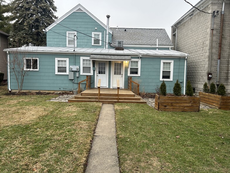 Back view of house - 309 W Sandusky St
