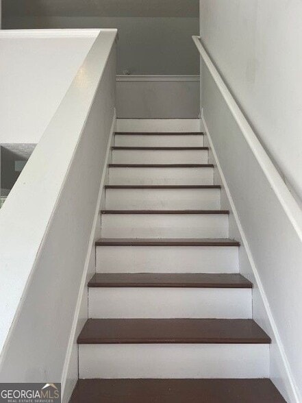 Building Photo - 1109 Mary Lee Ct