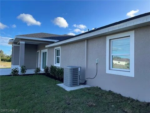 Building Photo - 2328-2330 Park Rd