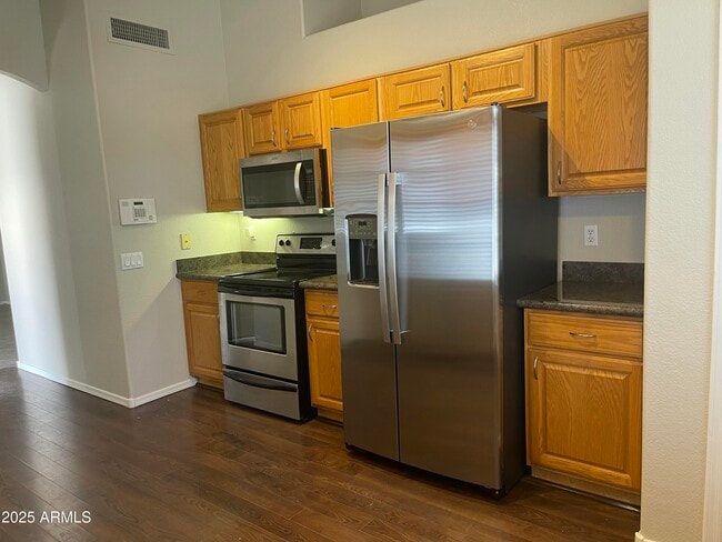 Building Photo - 4628 W Del Rio St