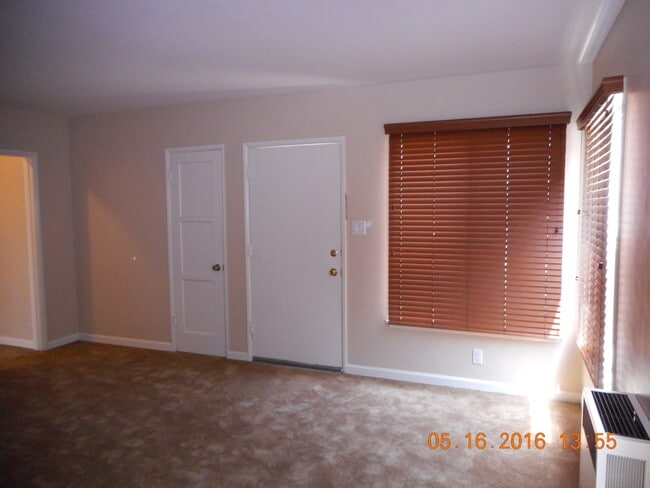 Building Photo - 1111WA