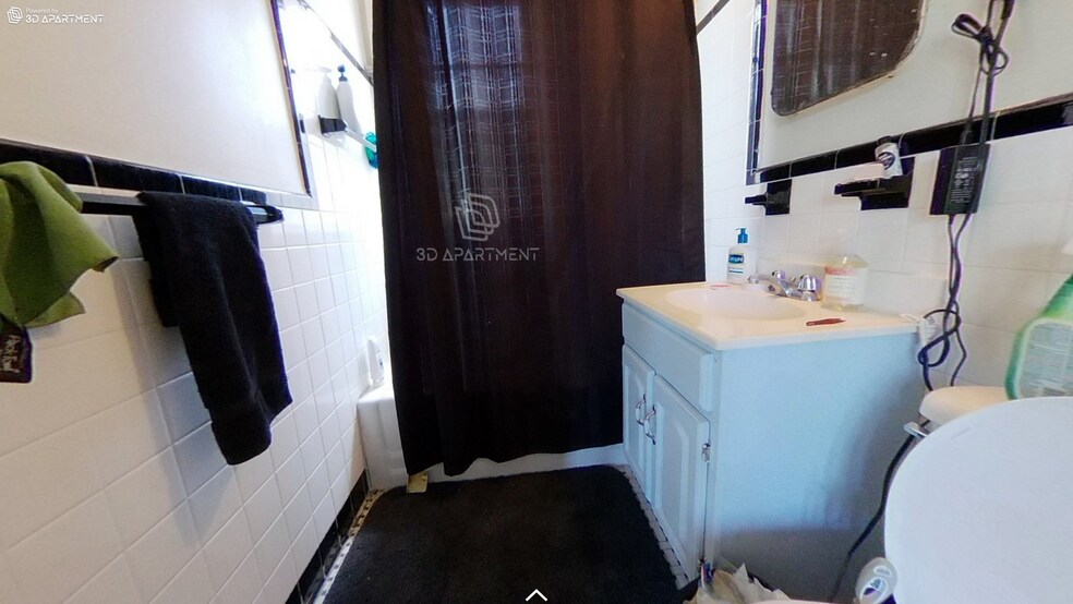 Building Photo - 203 Winthrop Rd