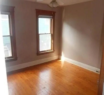 Building Photo - 710 S Park St