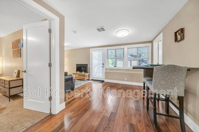 Building Photo - 20800 Locust Dr