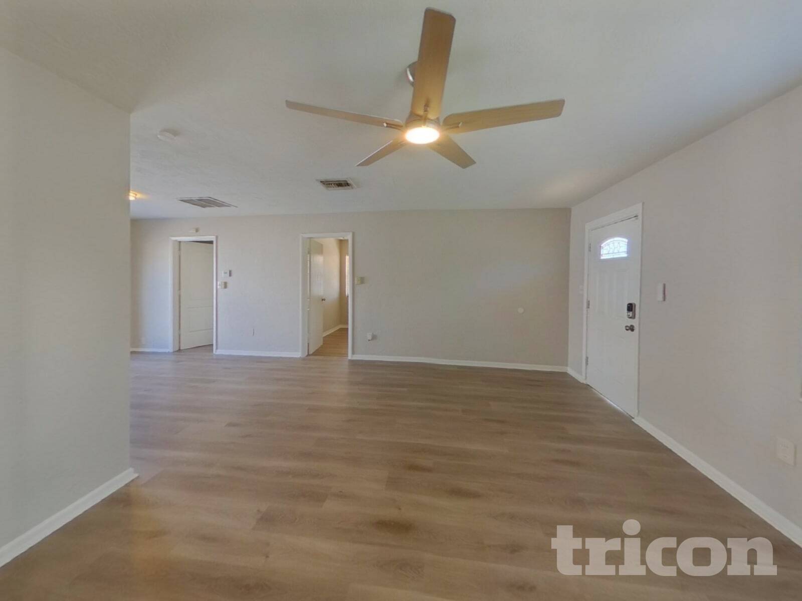 Building Photo - 10887 111th Pl N