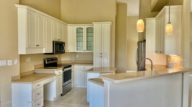 Building Photo - 2304 Addington Ct