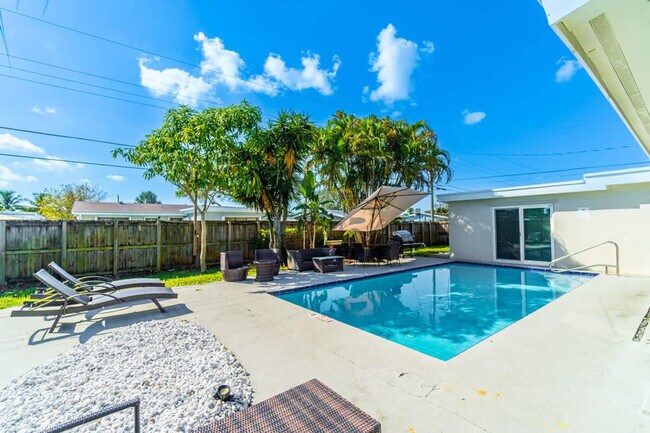 Building Photo - 3624 SW 22nd St