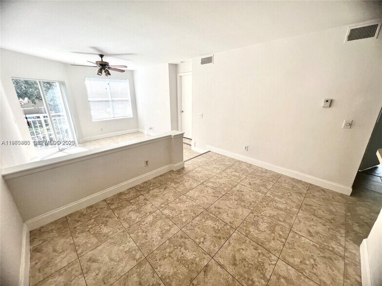 Building Photo - 1865 Palm Cove Blvd